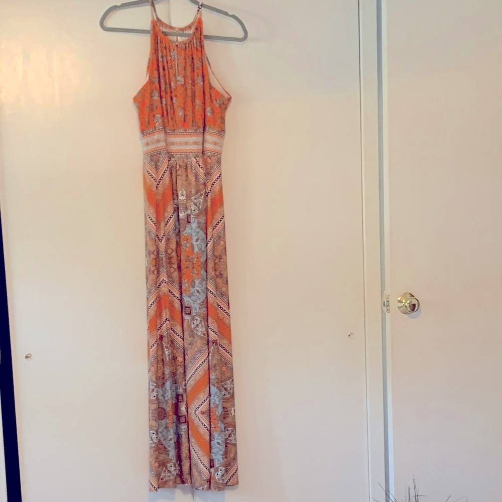 Orange & baby blue maxi dress with keyhole neckline in front & back. Size-Large